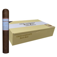 Gran Almirante Between the Sizes